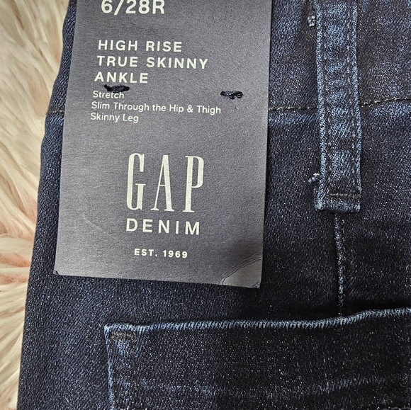 NWT Gap High Rise True Skinny Sailor Ankle Jeans - Picture 10 of 11